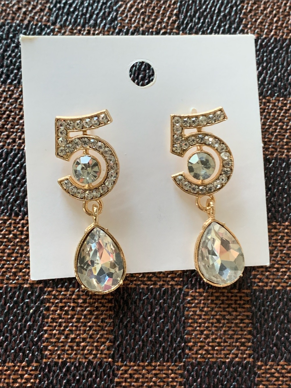 NEW! FASHION Number 5 Crystal Drop Earrings